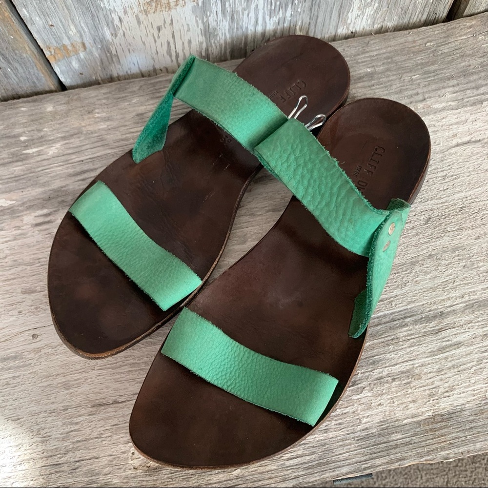 Cliff Dweller Athlete Sandal Size 9